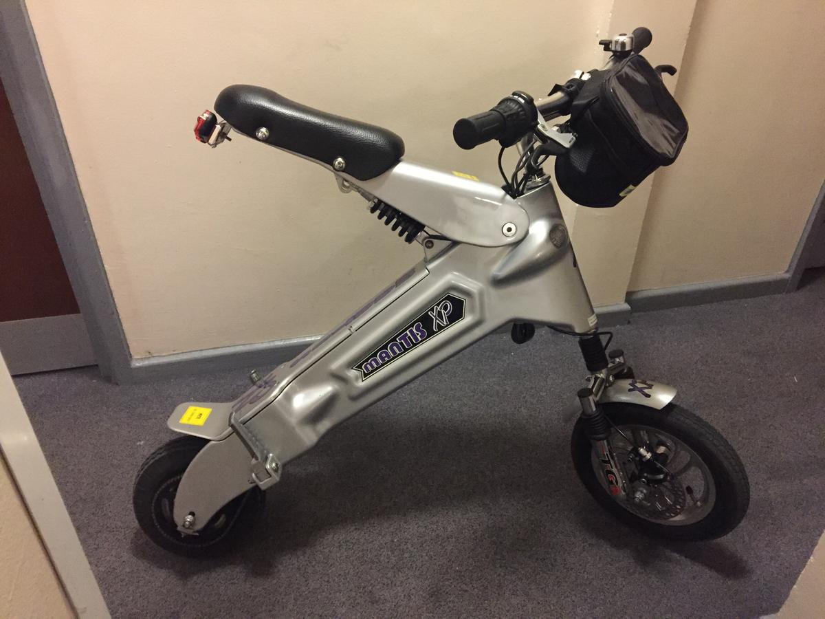 Rion RE90 Review: A Lightweight High-Speed Scooter Built in Small Numbers With a Six-Month Warranty