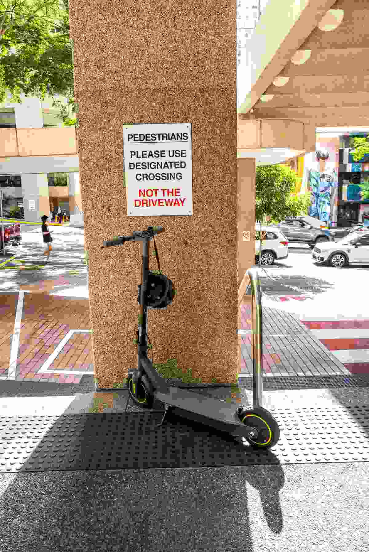 Charger Not Working on Your Electric Scooter: Diagnose the Charger, Battery and Charge Port