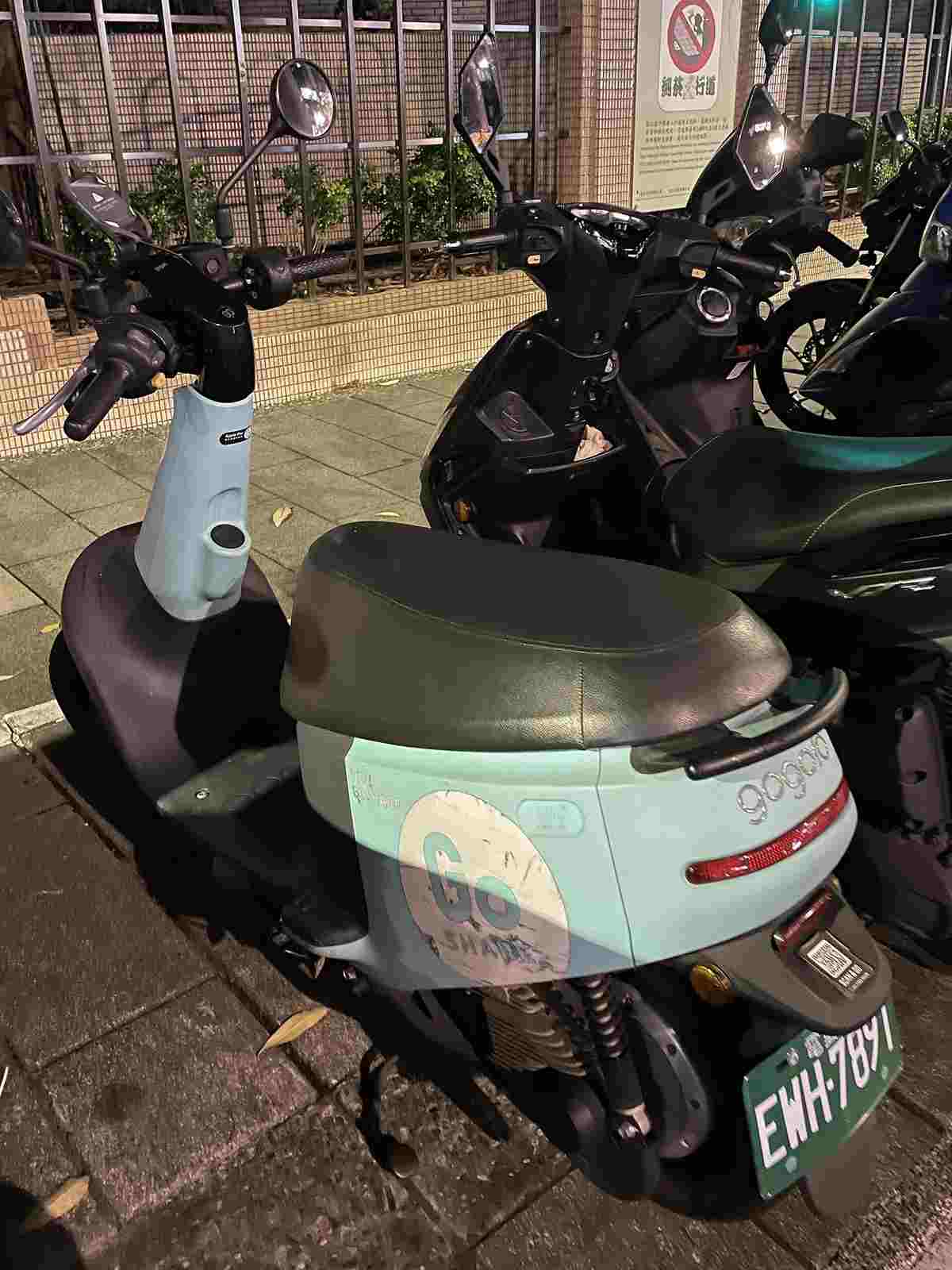 The Electric Scooter Ownership Hub: Buying, Owning, and Maintaining Your Scooter